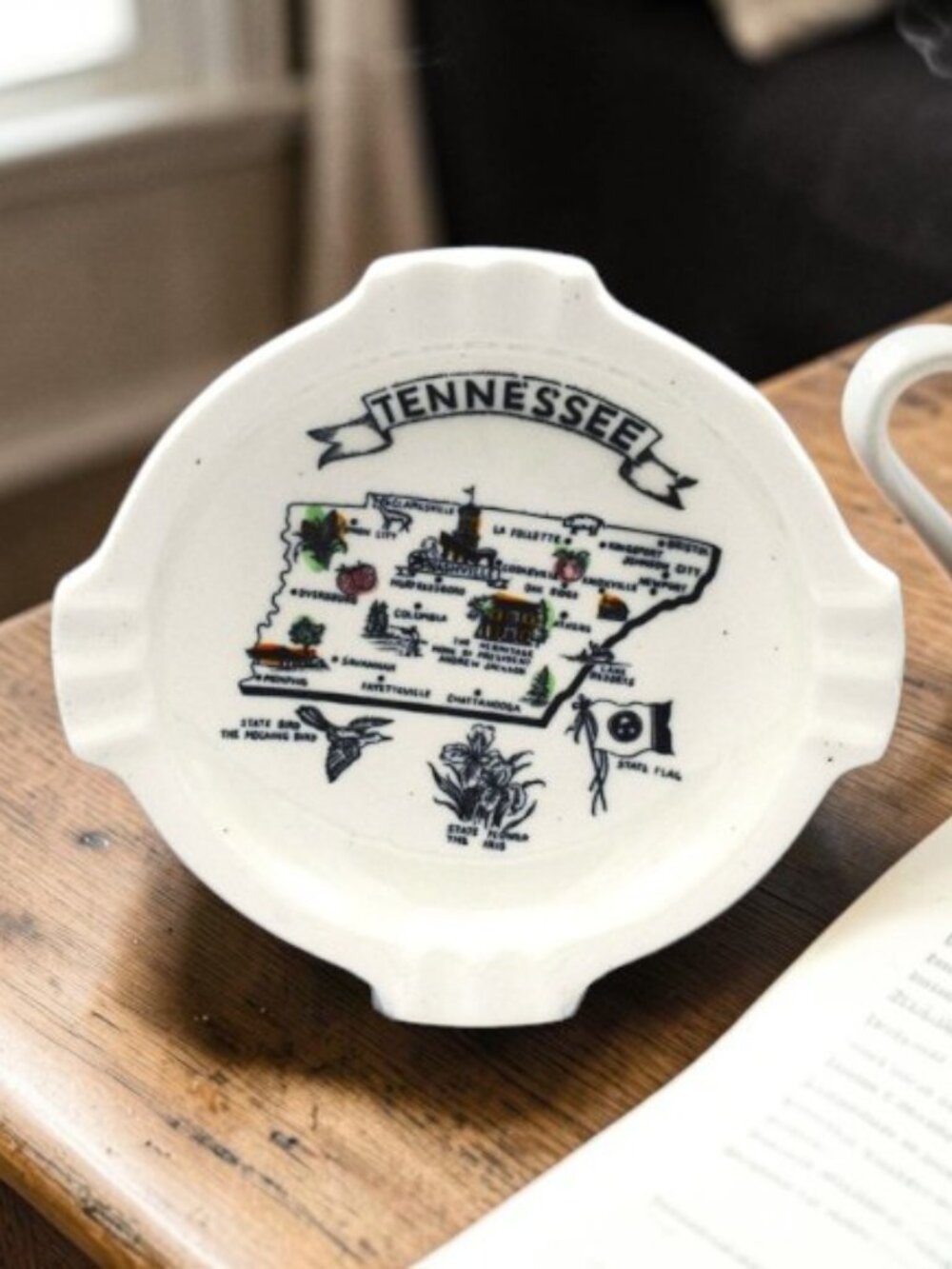 🗺️ Vintage Tennessee Souvenir Ashtray – Made in Japan 🗺️